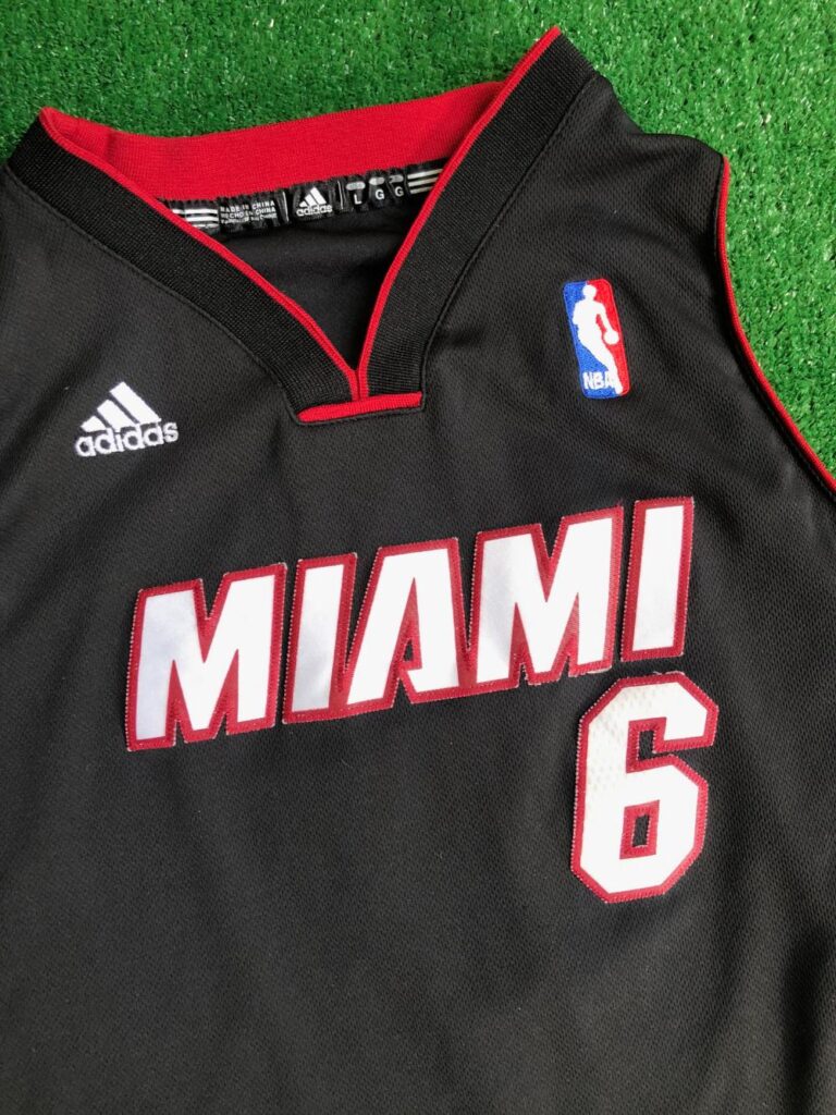 2010 LeBron James Miami Heat Adidas NBA Jersey YOUTH Size Large