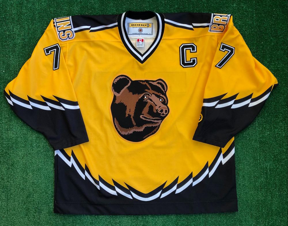 Hockey Feed - Anyone else think the Bruins should bring back the infamous Pooh  Bear jerseys? 🐻