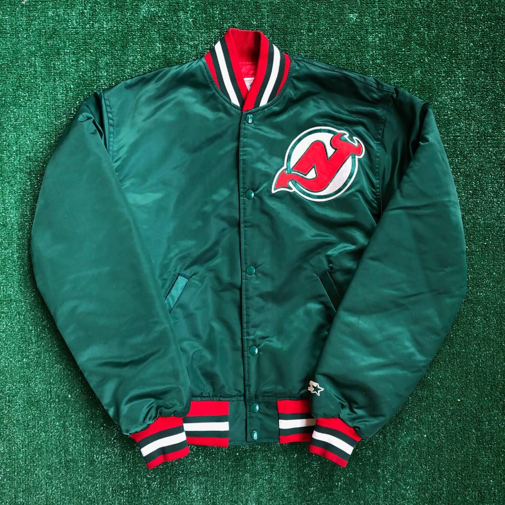 CustomCat New Jersey Devils 80's Green Vintage NHL Crewneck Sweatshirt Irish Green / 3XL