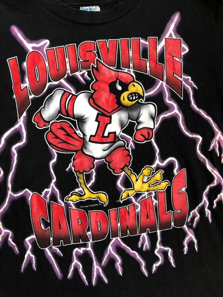 90's Louisville Cardinals NCAA Lightning T Shirt Size Large/XL – Rare VNTG