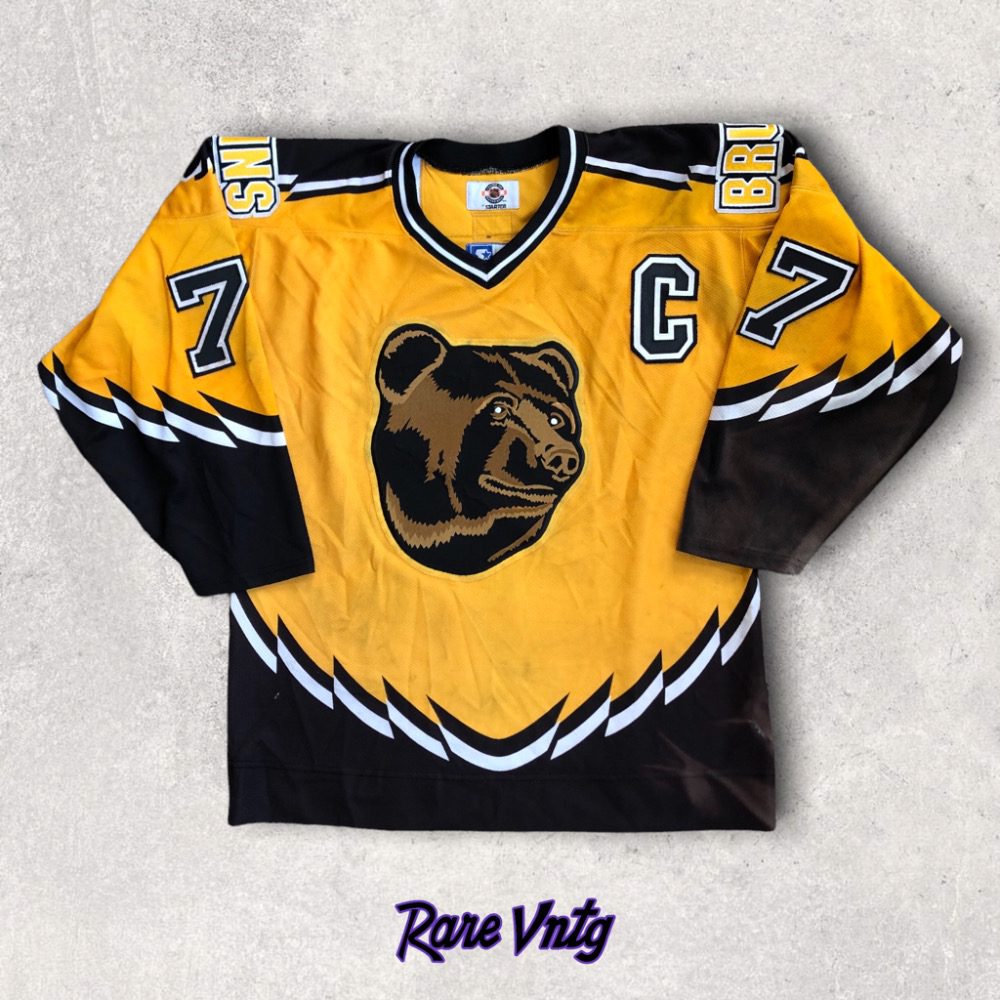 Hockey Feed - Anyone else think the Bruins should bring back the infamous Pooh  Bear jerseys? 🐻